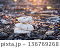 夕映の室戸岬、積み上げられた珊瑚のかけら 136769268