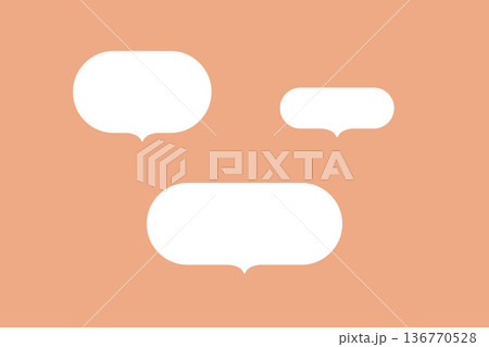 丸くてかわいいシンプルな吹き出しのセット素材 136770528