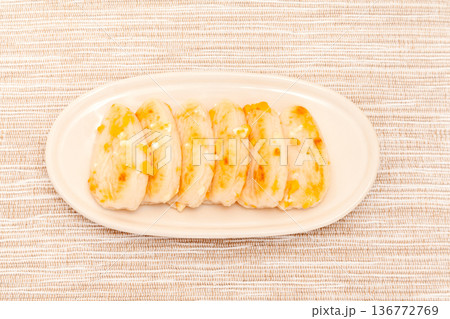 チーズ入り厚焼き笹かまぼこ チーズ入り厚焼き笹かまぼこ 136772769