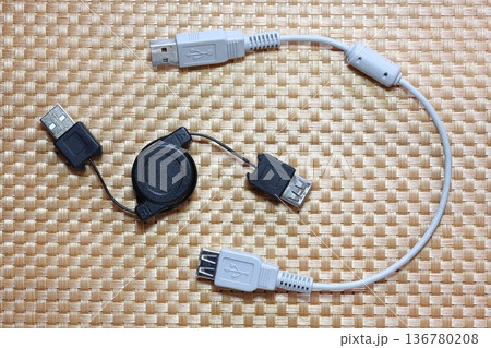 USB延長ケーブル 136780208
