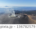 ドローンから高高度撮影した新燃岳の写真 136782579