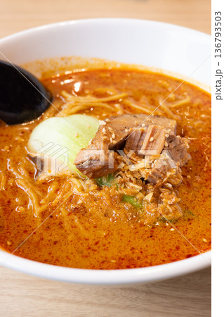 美味しいタンタン麺 美味しいタンタン麺 136793503