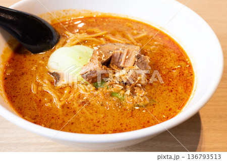 美味しいタンタン麺 136793513
