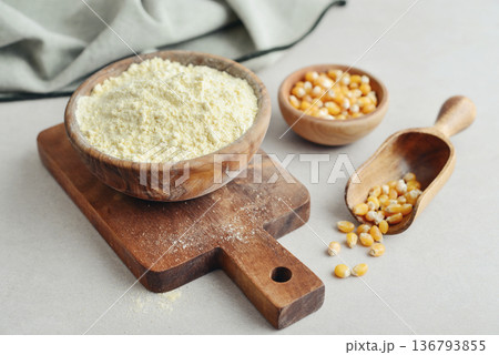 Corn flour in wooden bowl Corn flour in wooden bowl 136793855