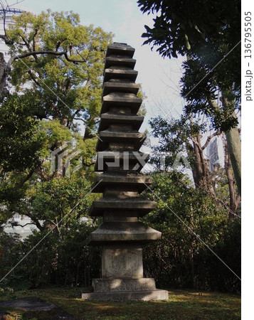 【東京・墨田区】安田庭園と石灯篭 【東京・墨田区】安田庭園と石灯篭 136795505