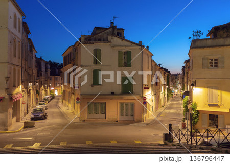 Quiet Evening Street In Arles Provence France Quiet Evening Street In Arles Provence France 136796447