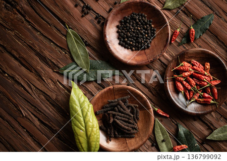 香辛料　イメージ 136799092