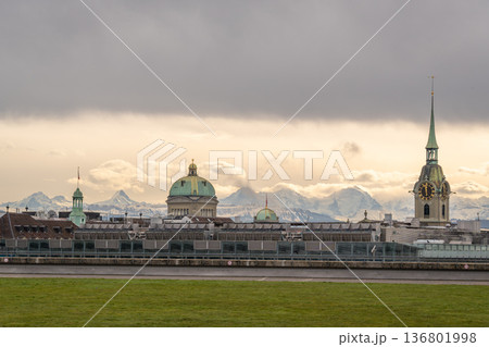 Cityscape of Bern, Switzerland and Swiss Alps. 136801998