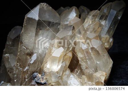 水晶 水晶 136806574