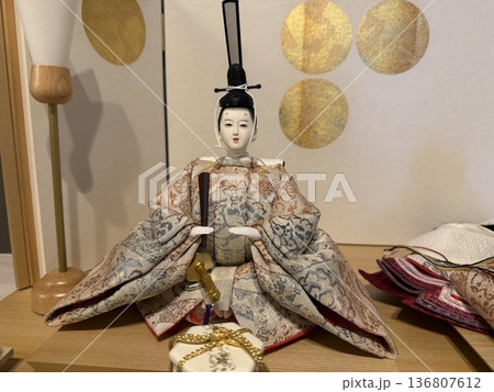 お内裏様単体 136807612