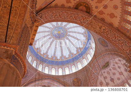 世界一美しいモスク 136808701