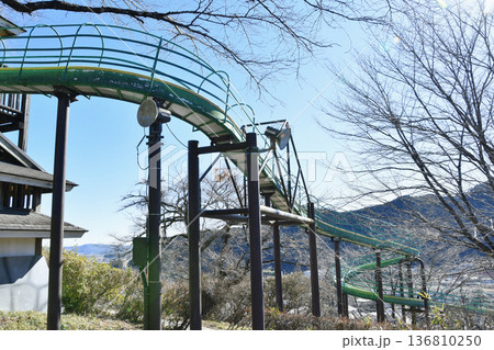 城山公園のローラー滑り台_07 136810250