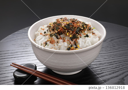 ふりかけご飯 136812918