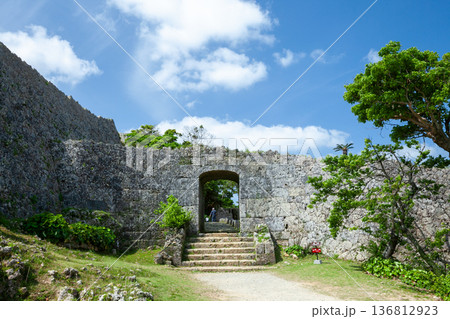 世界文化遺産・中城城跡 136812923