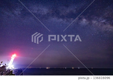 夜の大王埼灯台 136816096