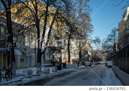 Snowy winter cityscape of UNESCO historic center of Odessa, Ukraine Snowy winter cityscape of UNESCO historic center of Odessa, Ukraine 136816761