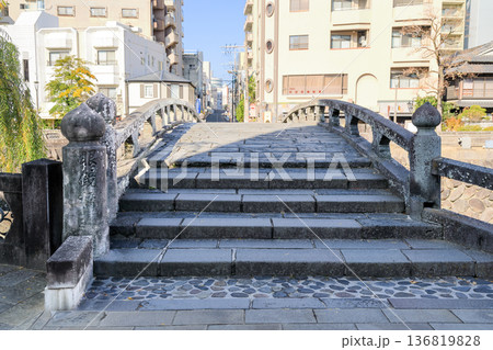 長崎市　長崎の人気観光スポット　眼鏡橋 136819828
