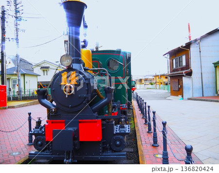 停まっている坊ちゃん列車 136820424