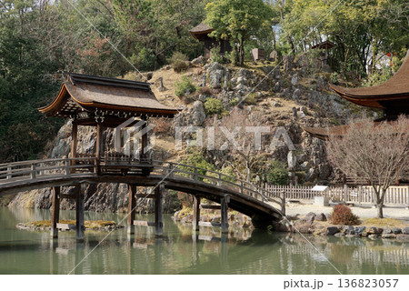 臨済宗南禅寺派永保寺庭園の屋形橋 臨済宗南禅寺派永保寺庭園の屋形橋 136823057