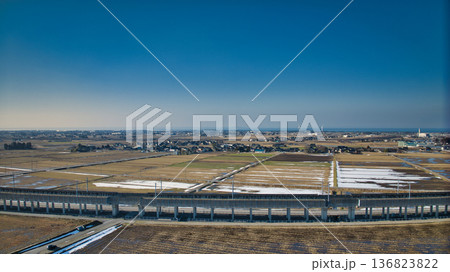 2月下旬の富山県東部の朝日町の様子 136823822