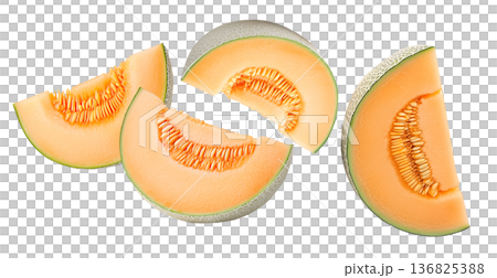Fresh cantaloupe melon wedges with seeds displayed in a scattered seamless pattern, on white background, concept of summer fruit 136825388