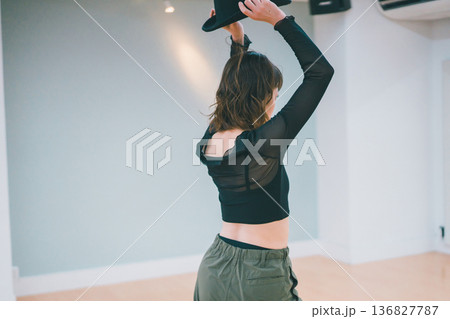 dance practice 136827787