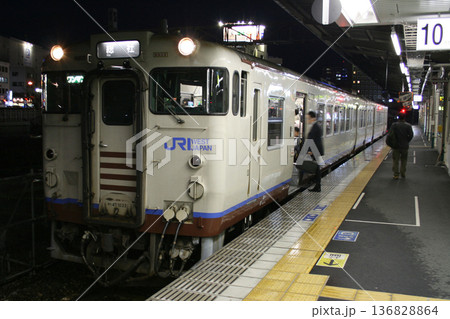 ［U］吉備線キハ47形岡山色（岡山⇔総社） 136828864