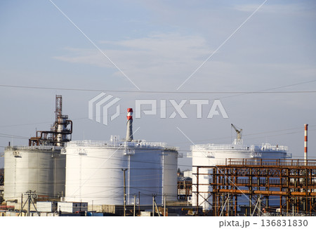 Tank the vertical steel. Capacities for storage of oil, gasoline, kerosene, the diesel and other liquids. Tank the vertical steel. Capacities for storage of oil, gasoline, kerosene, the diesel and other liquids. 136831830