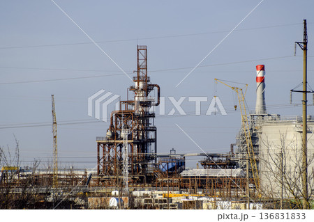 The column of deep processing of fuel oil. A furnace for heating fuel oil. Processing of fuel oil. Oil refining. The column of deep processing of fuel oil. A furnace for heating fuel oil. Processing of fuel oil. Oil refining. 136831833