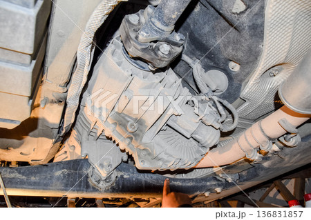 Reducer of torque transmission to the rear axle of the car. Car service 136831857