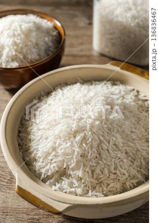 Long-grain rice 136836467