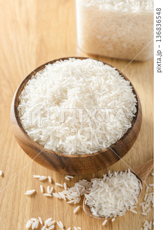 Long-grain rice 136836548