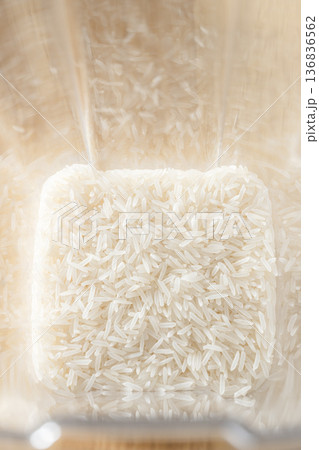 Long-grain rice 136836562