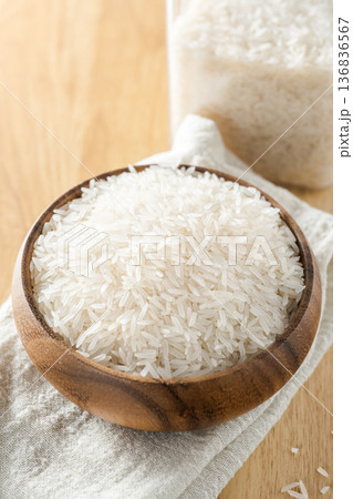 Long-grain rice 136836567