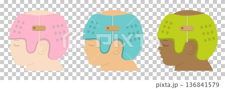 頭の形を治すためにヘルメットを被る黒人、白人、アジア人の赤ちゃんのイラスト 136841579