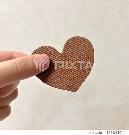 バレンタイン　チョコクッキー 136845644