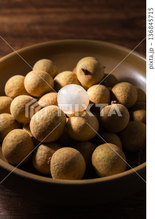 Longan Longan 136845715