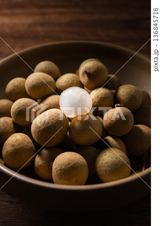 Longan Longan 136845716