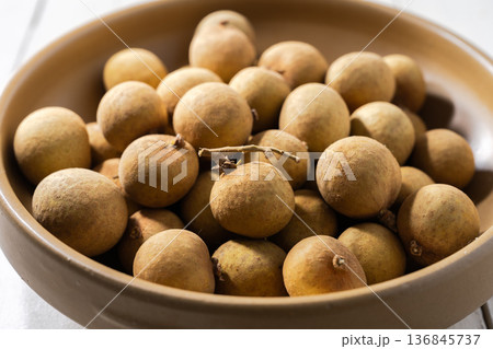 Longan 136845737