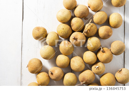 Longan 136845753