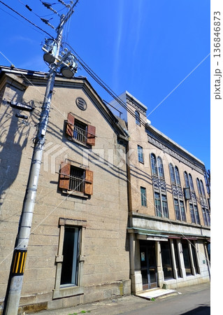 小樽市指定歴史的建造物 第81号 旧丸ヨ白方支店 小樽市指定歴史的建造物 第81号 旧丸ヨ白方支店 136846873