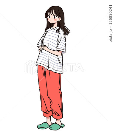 部屋着の女の子 136850241