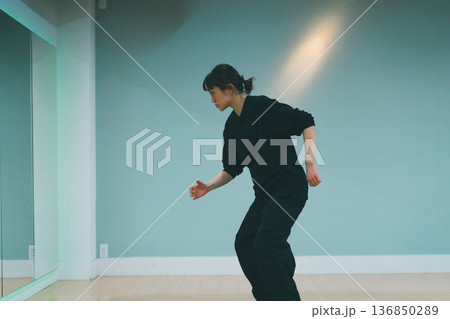 dance practice dance practice 136850289