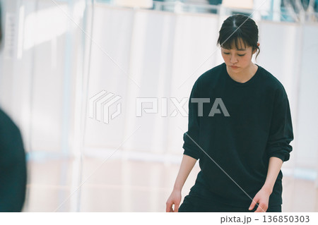 dance practice 136850303
