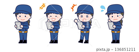 タブレットを使う「消防団員」の女性 136851211