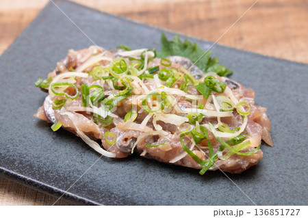美味しいアジのなめろう 136851727