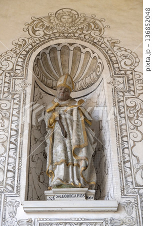 Saint Leodegar statue on the facade of the church of St. Leodegar in Lucerne, Switzerland 136852048