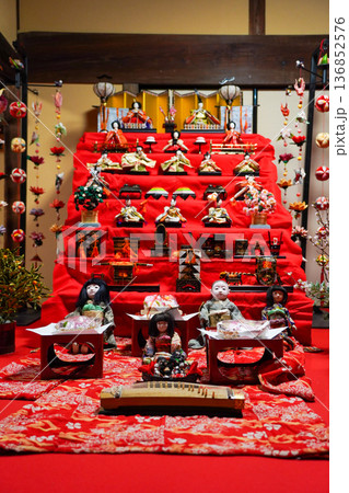 ひなまつり 136852576