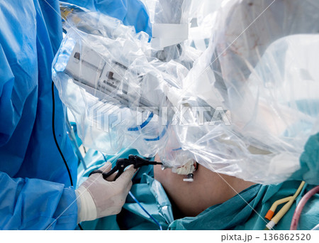 Modern surgical system. Medical robot. Minimally invasive robotic surgery. Modern surgical system. Medical robot. Minimally invasive robotic surgery. 136862520