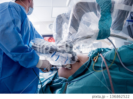 Modern surgical system. Medical robot. Minimally invasive robotic surgery. 136862522